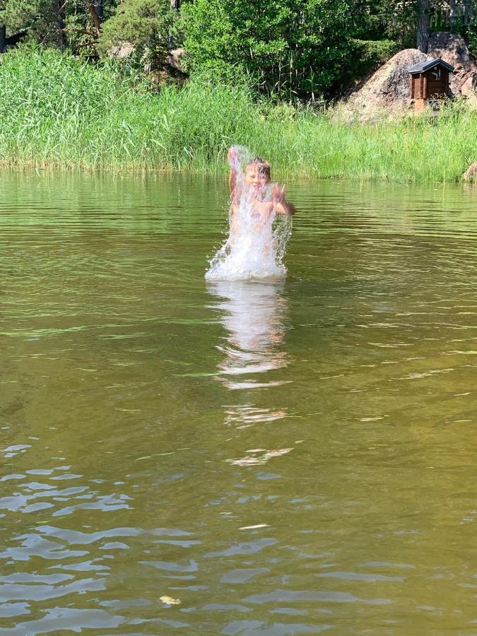 Villa Vaenvik Pyhtaeae Siltakylä Esterno foto